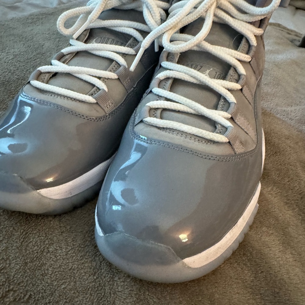 Air Jordan 11 Retro 'Cool Grey' 2021